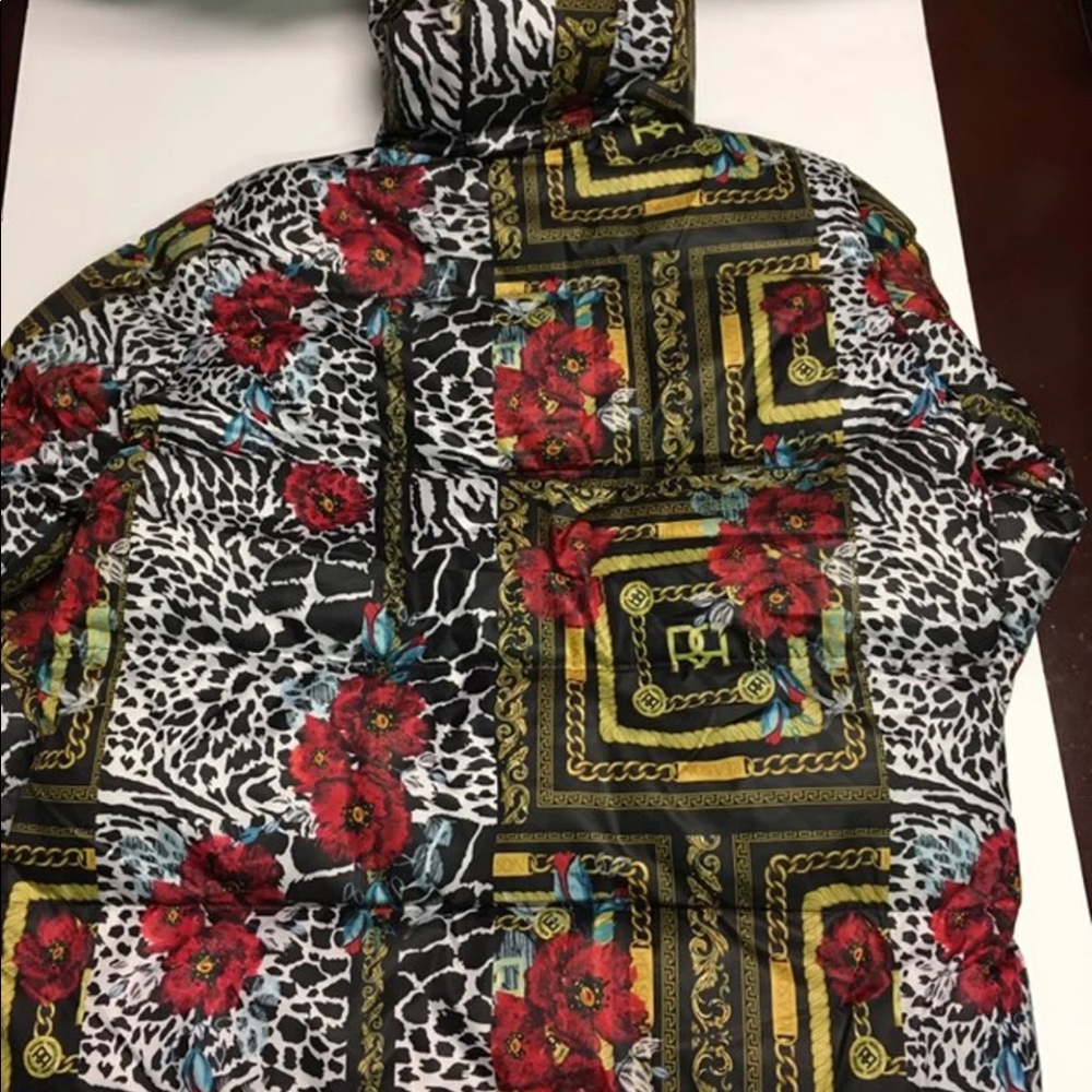 Chain jacket